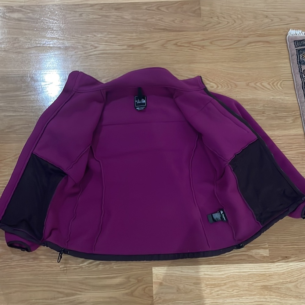 North Face Jacket - Picture 3 of 4